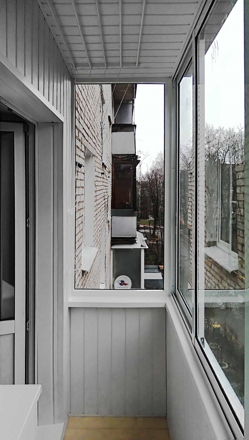 Внутренняя и внешняя отделка балконов и лоджий